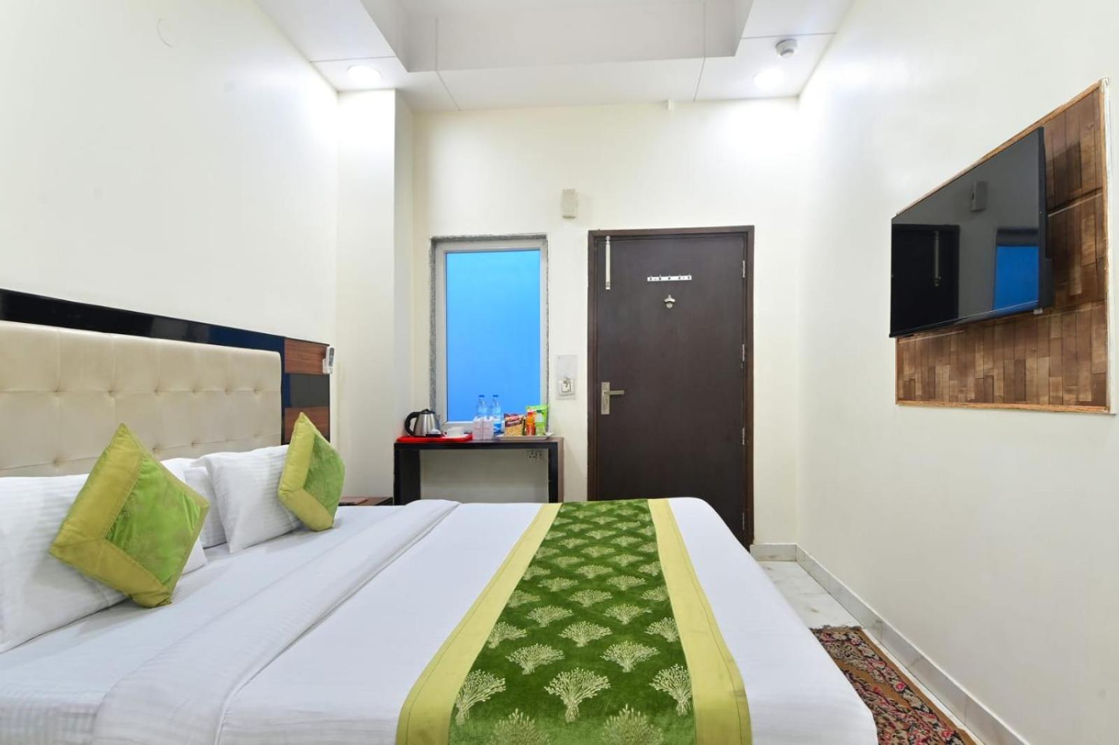 Hotel Emporio View - New Delhi Railway Station - Paharganj エクステリア 写真