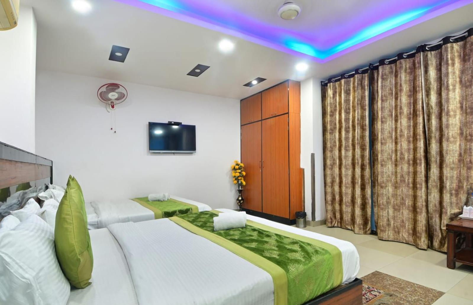 Hotel Emporio View - New Delhi Railway Station - Paharganj エクステリア 写真